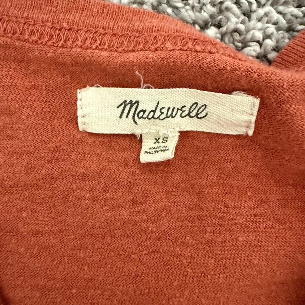 Madewell Burnt Orange V-Neck Tee - Picture 3 of 4